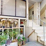 M/W Hotel