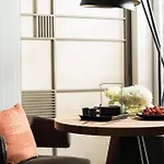 Four Seasons Hotel Tokyo At Otemachi