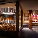 Hilton Tokyo Hotel