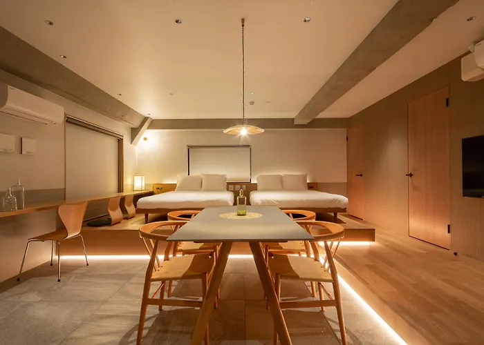 M/W Hotel