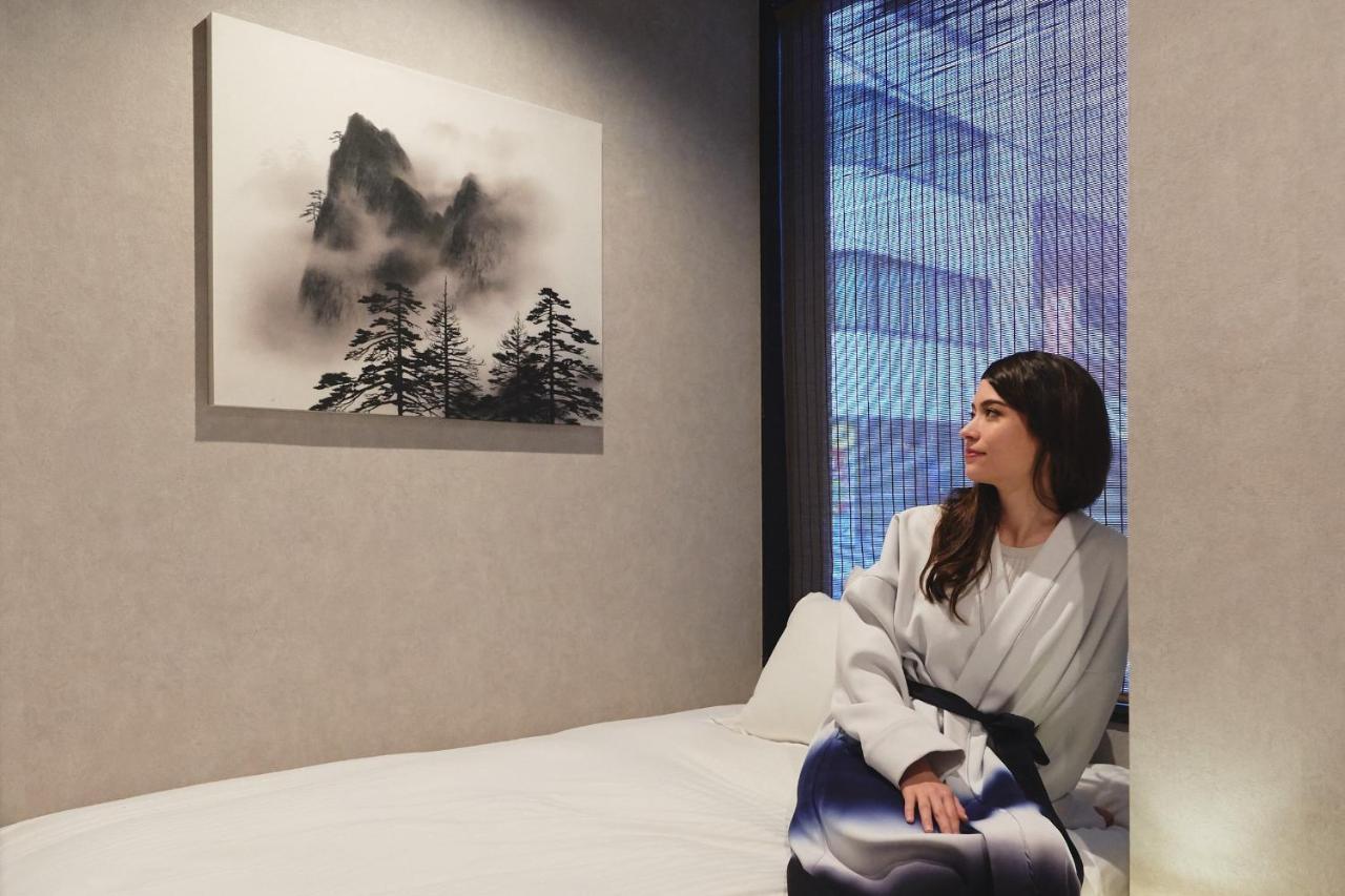 Zen Capsule hotel 2*