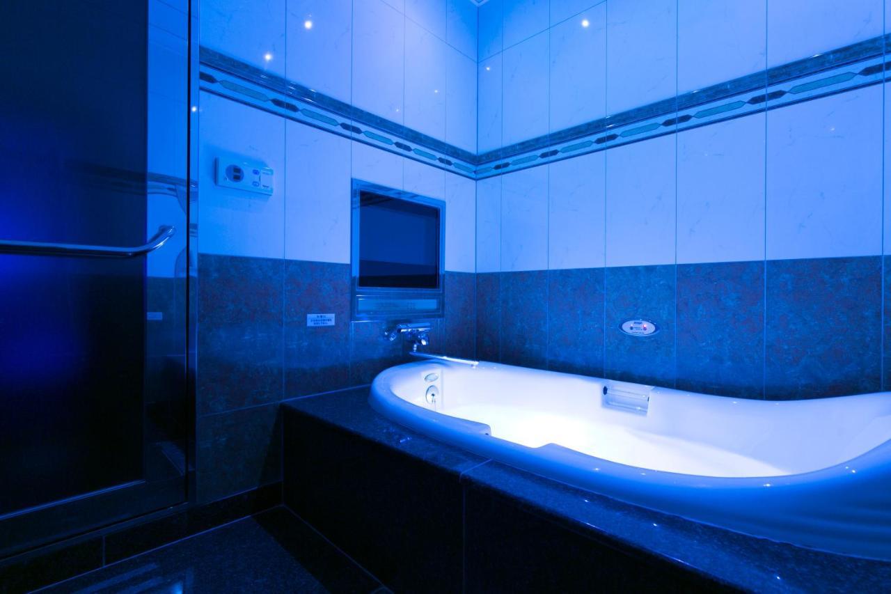 Hotel D-wave Shinjuku（adult Only) 3*