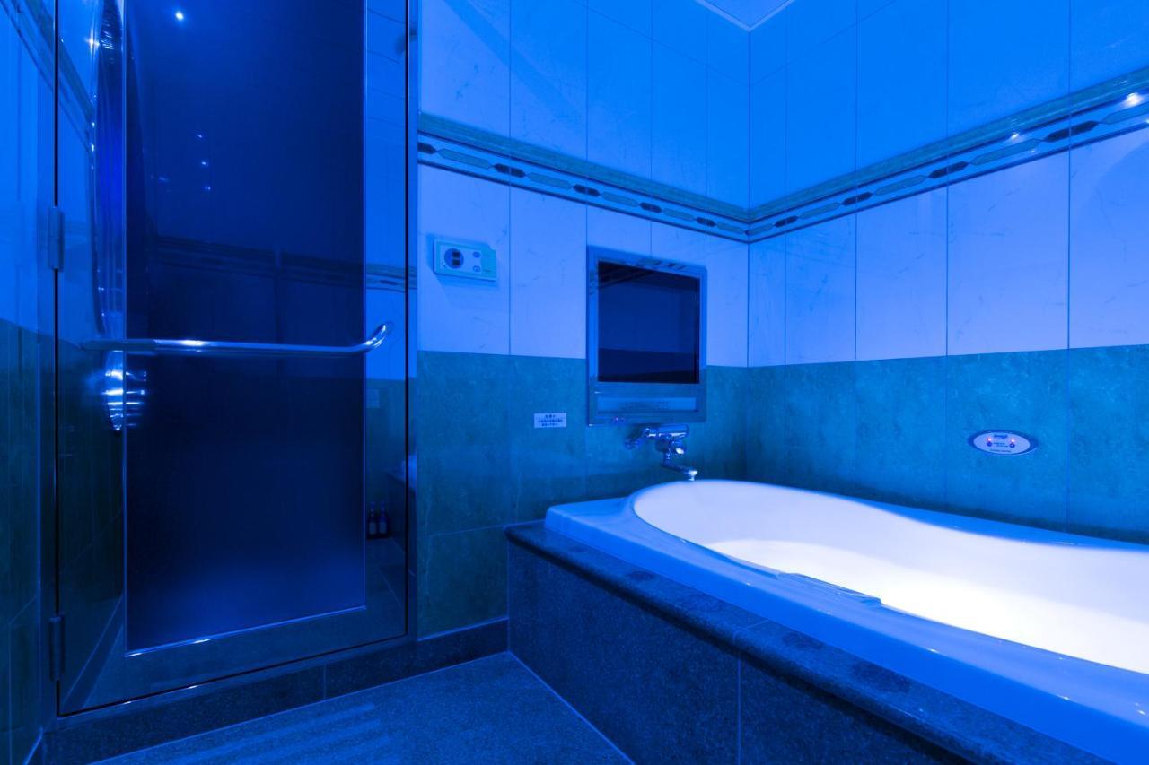 D-wave Shinjuku（adult Only) Hotel 3*