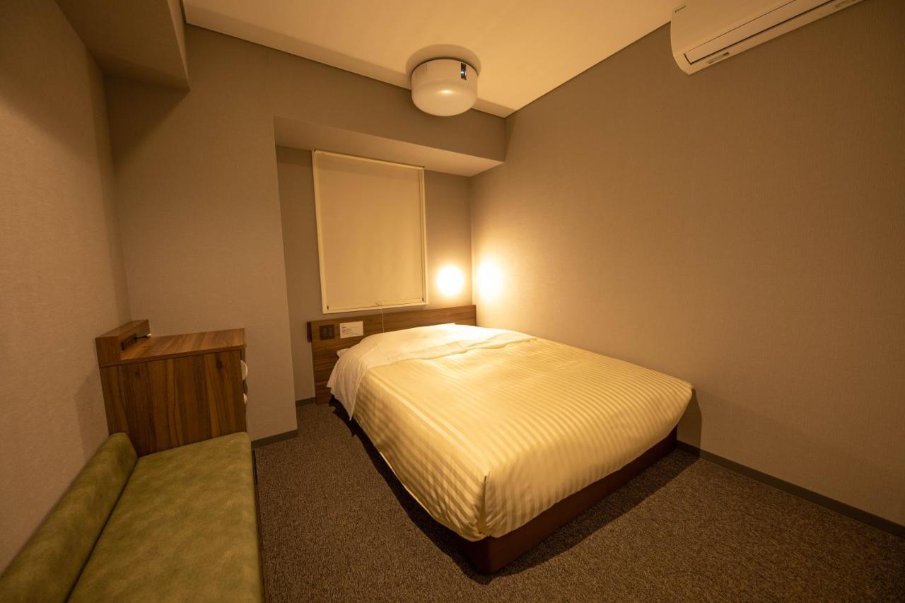 Super Akabane Eki Minamiguchi Hotel 3*