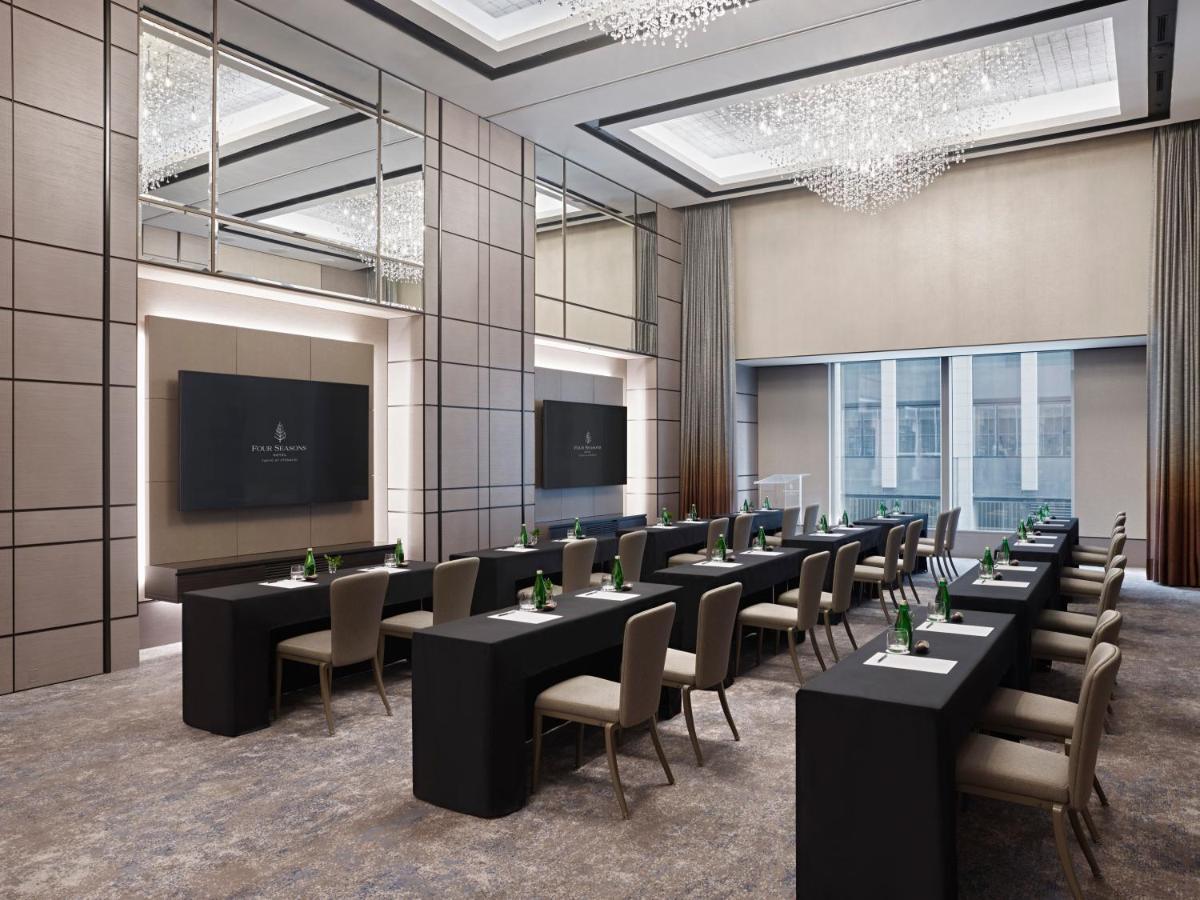 Hotel Four Seasons At Otemachi Tokyo