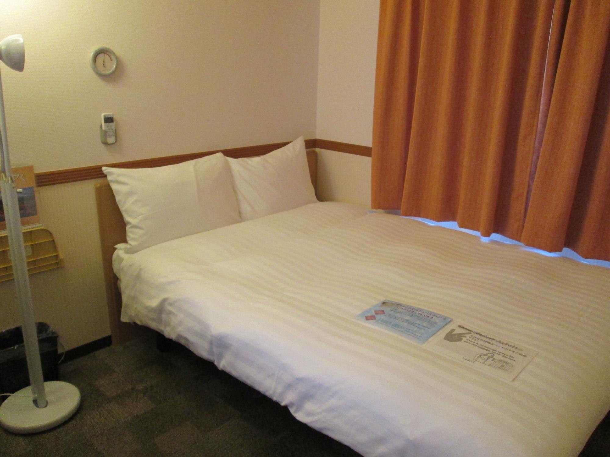 Toyoko Korakuen Bunkyokuyakusho Mae 3* Tokyo
