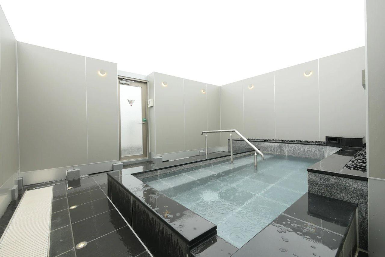 Kin 3* Tokyo