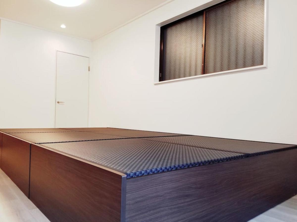 Apartment ピラネハウス *