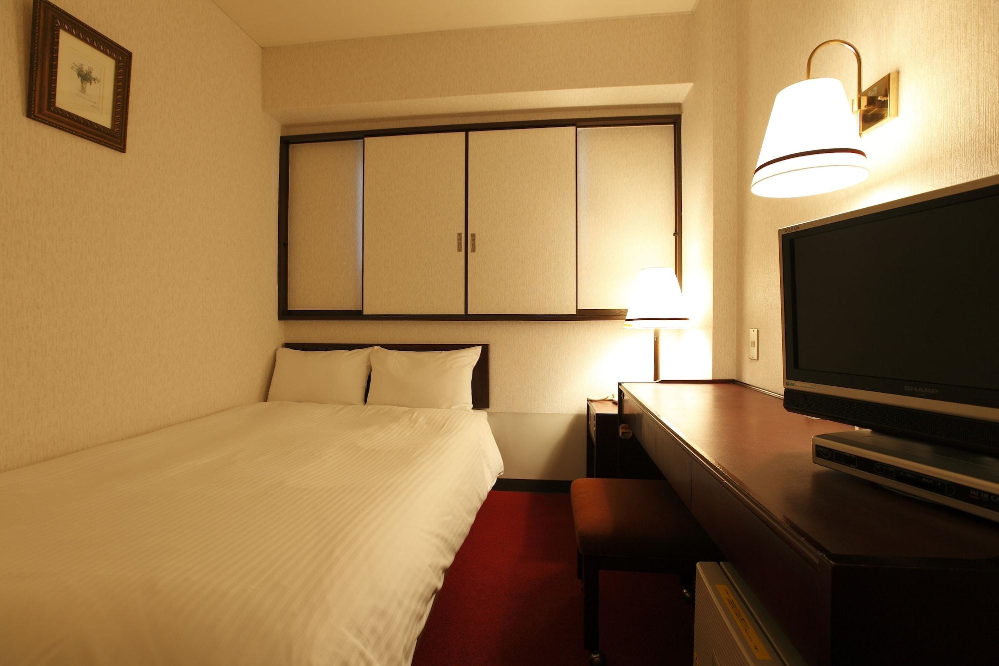 Hotel Tokyo Inn 2*