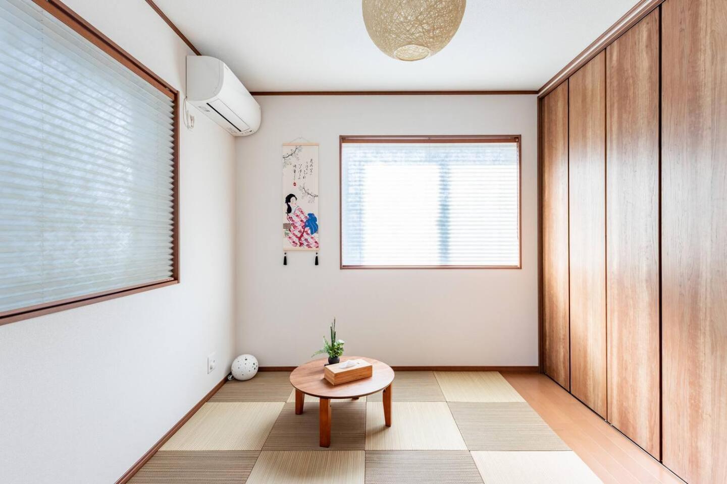 Charming New Launch: Direct Access To Narita & Haneda Airports, Shinjuku, And Disneyland; Close To Asakusa & Akihabara! Holiday home