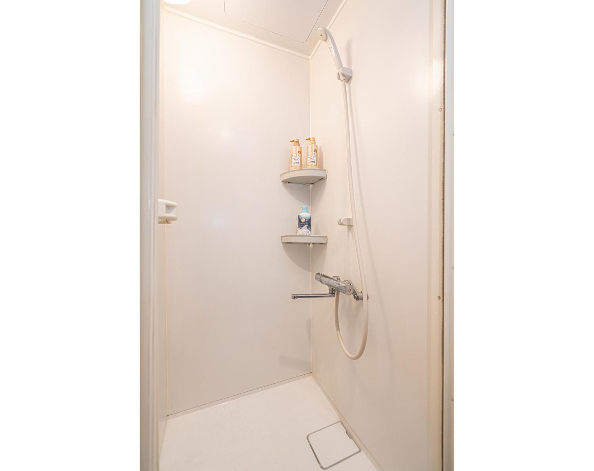 Ikebukuro East Exit, Two-bedroom Boutique Ment Apartment