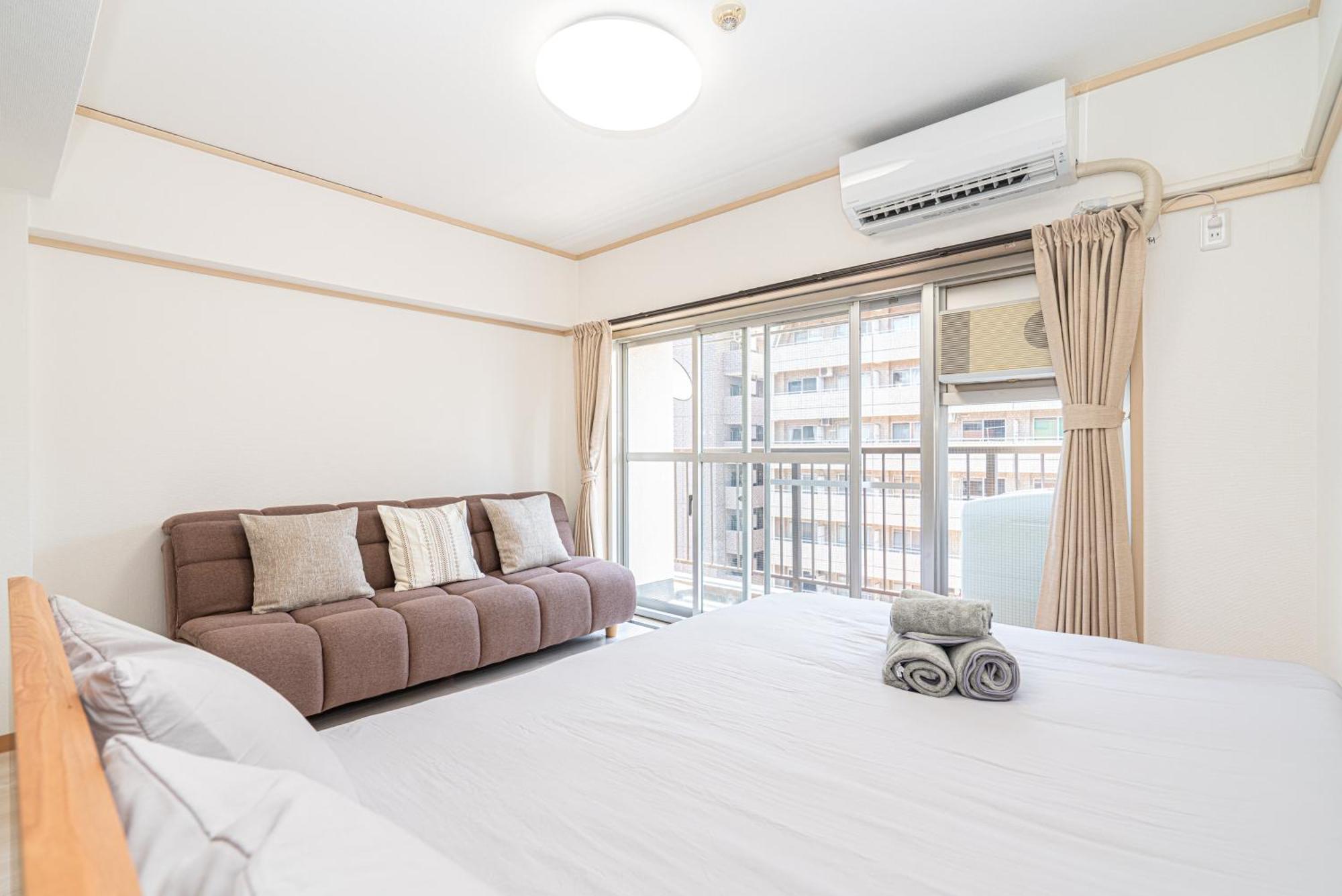 Ikebukuro East Exit, Two-bedroom Boutique Ment Apartment