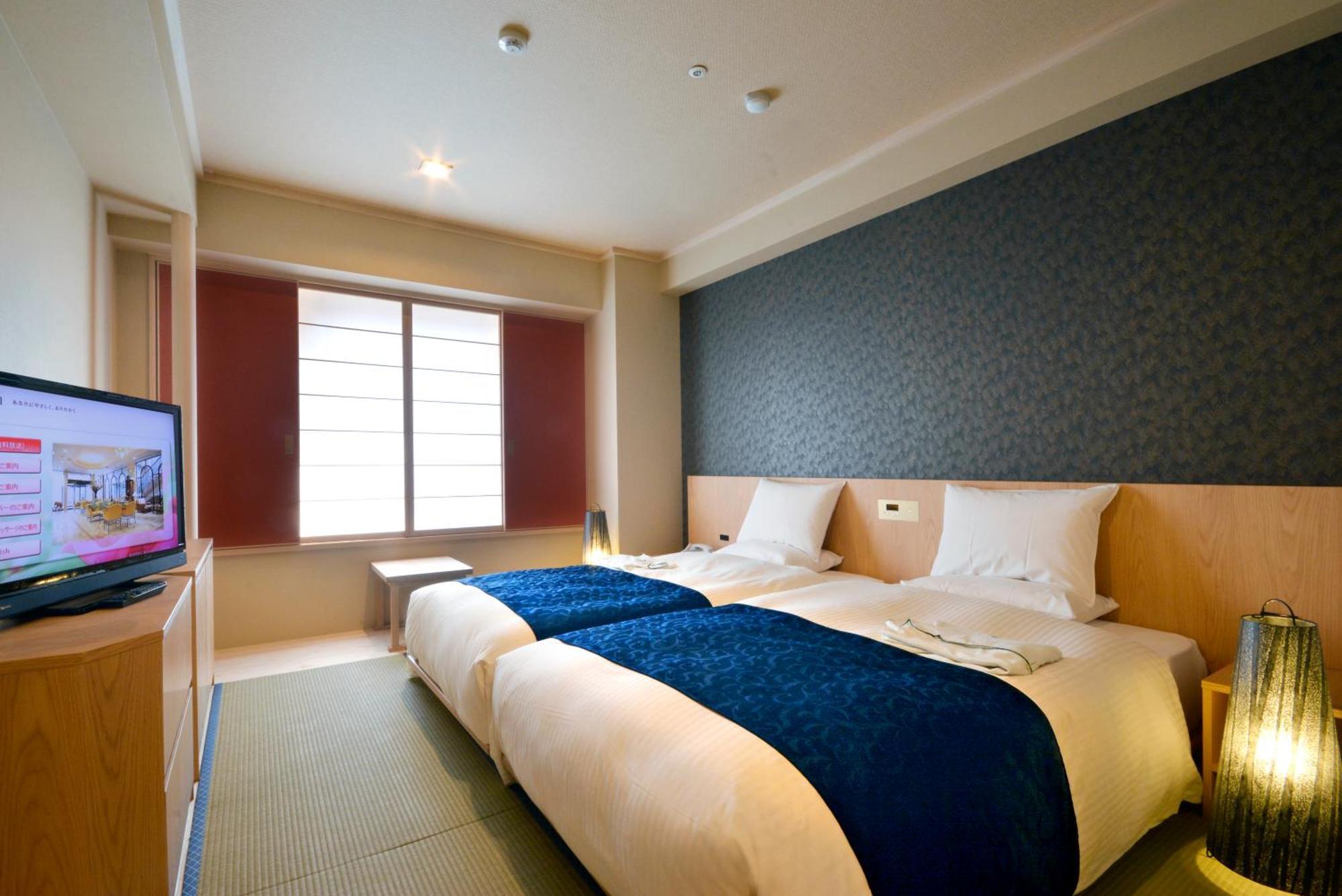 Rose Garden Shinjuku 3*