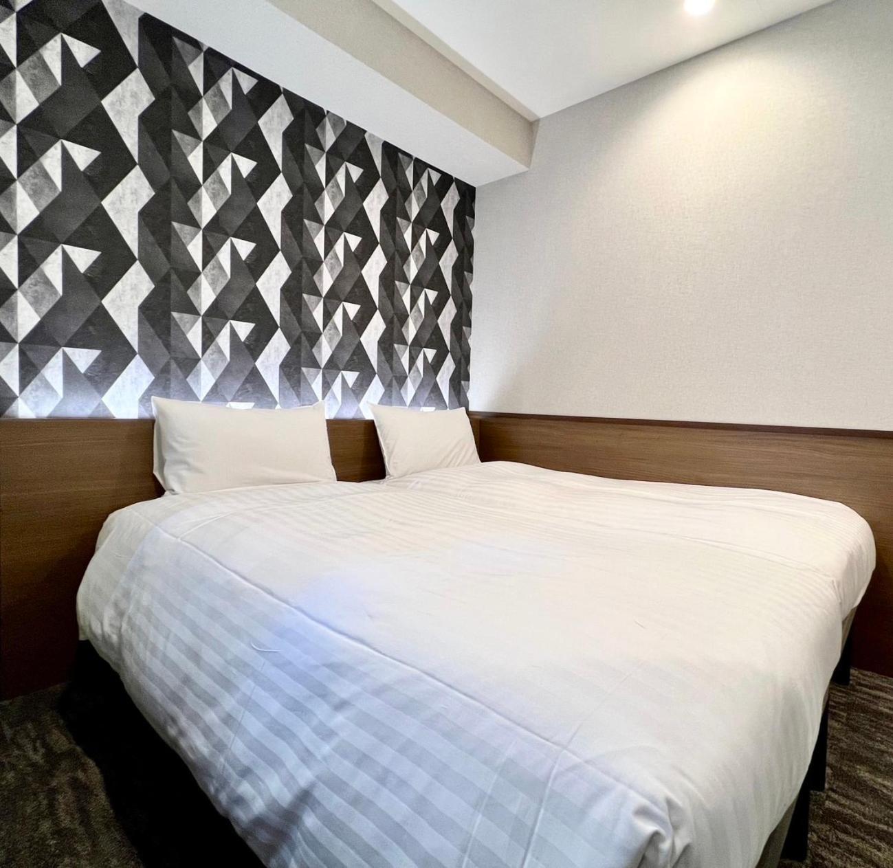 Kin Hotel 3*