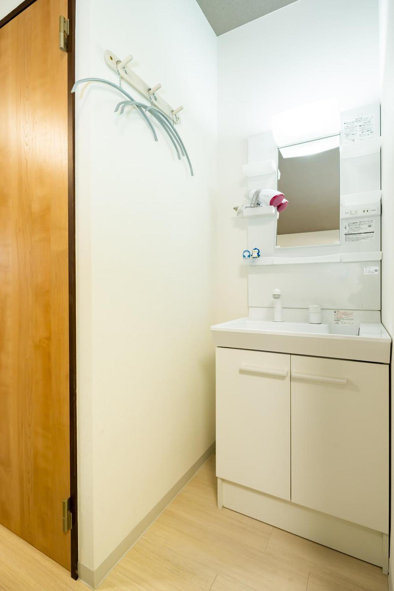 49, Yotsugi 2, Entire House For Rent