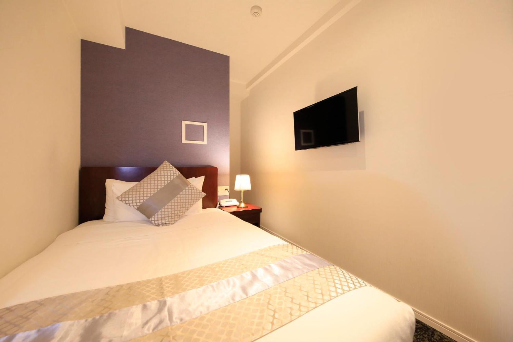 Trip Ueno Nishi Nippori Hotel 3*