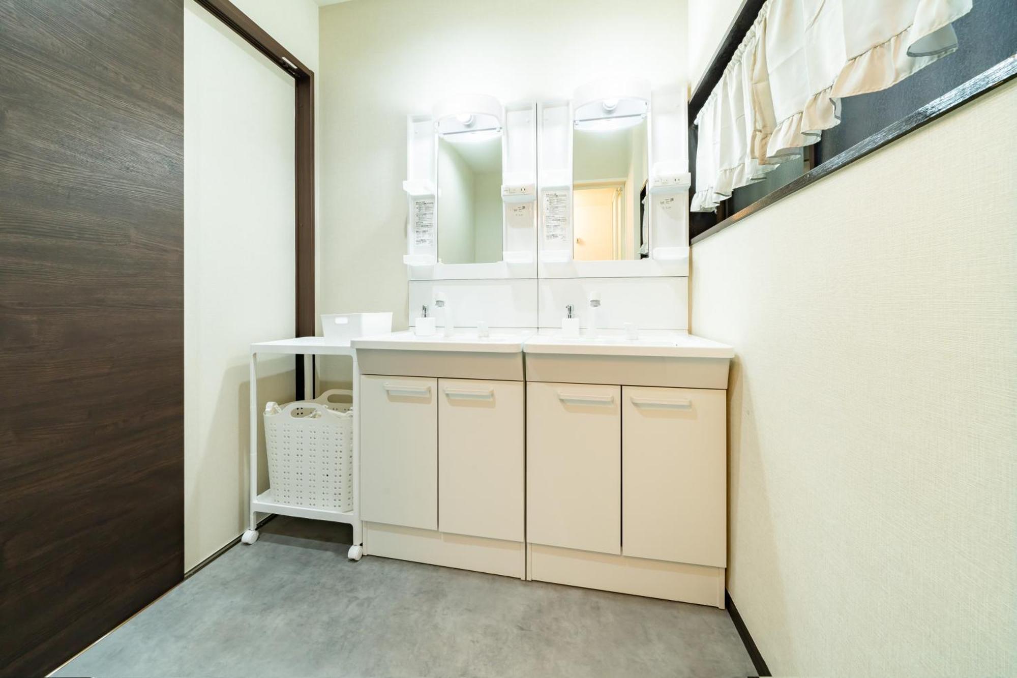 72, Nakanobu A, Entire House For Rent *