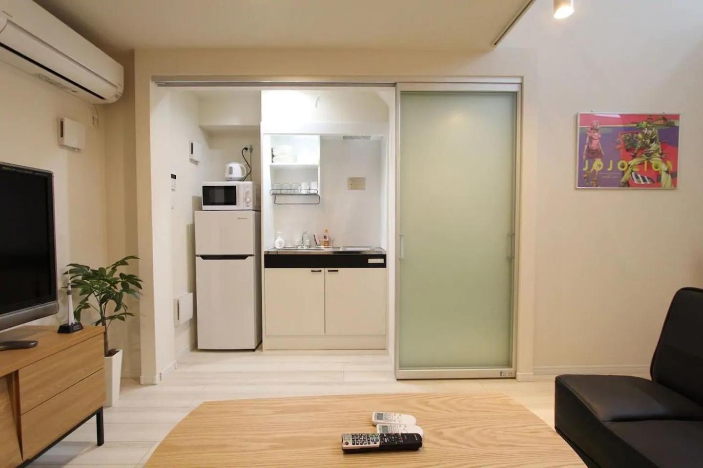 Apartment Building A101 / Vacation 1275 Tokyo