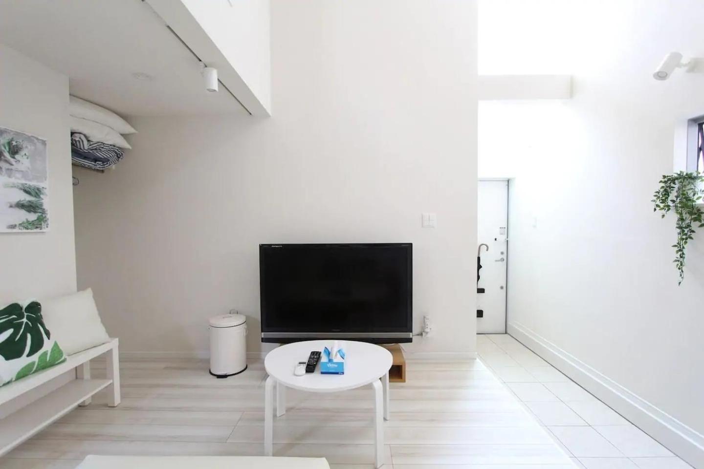 Apartment Building A101 / Vacation 1274