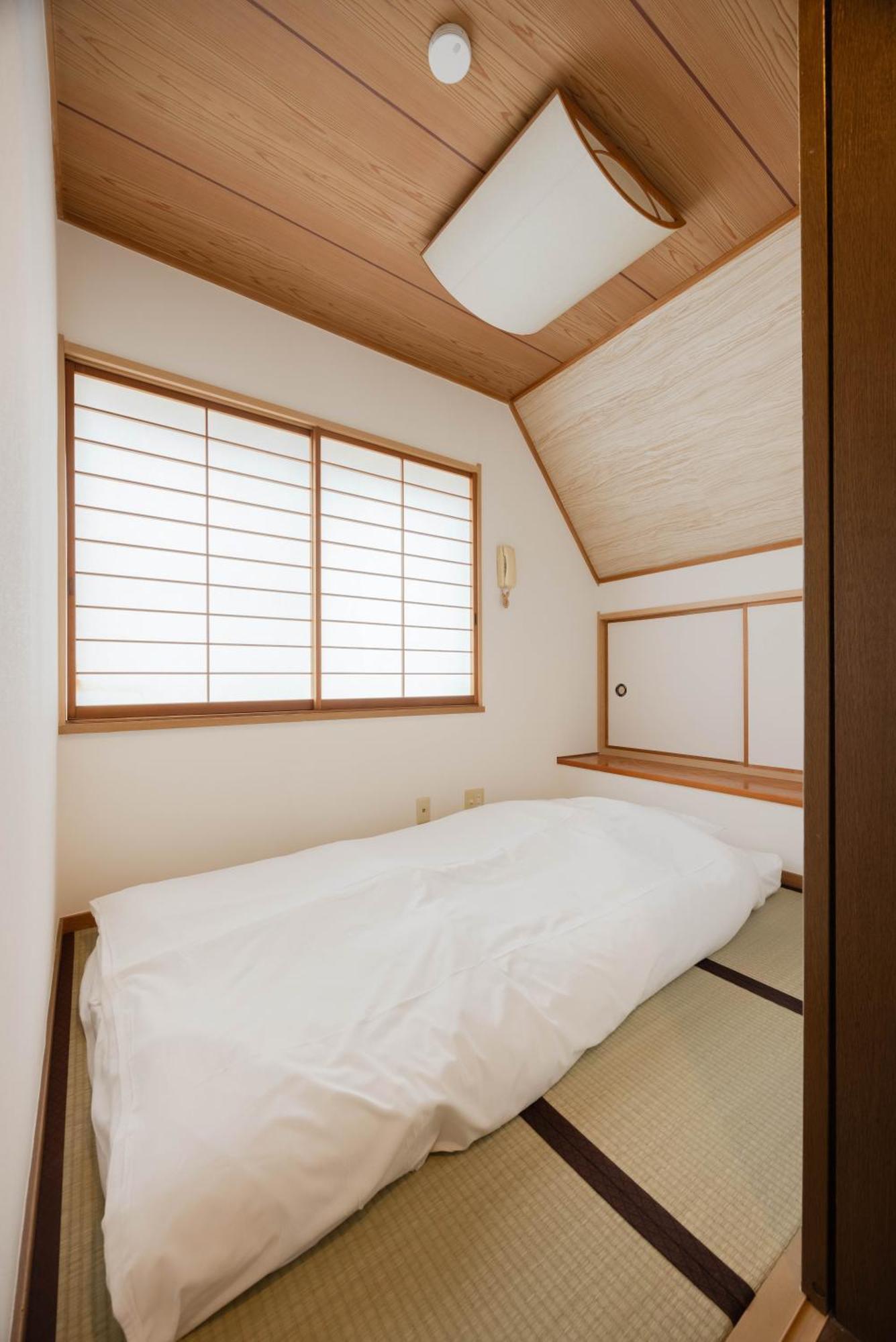 Apartment Buran House 新大久保駅から徒歩3分 *