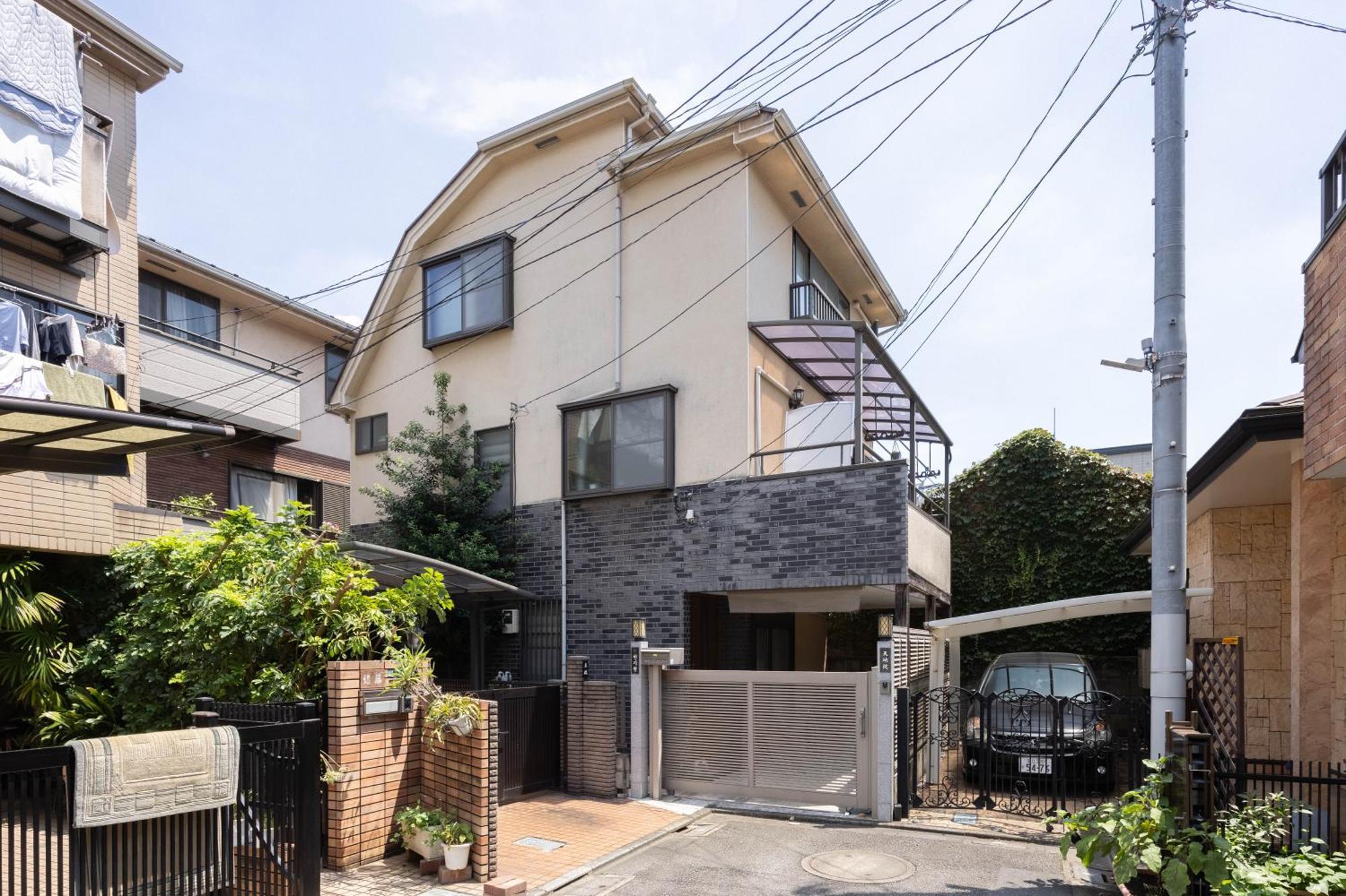Buran House 新大久保駅から徒歩3分 *