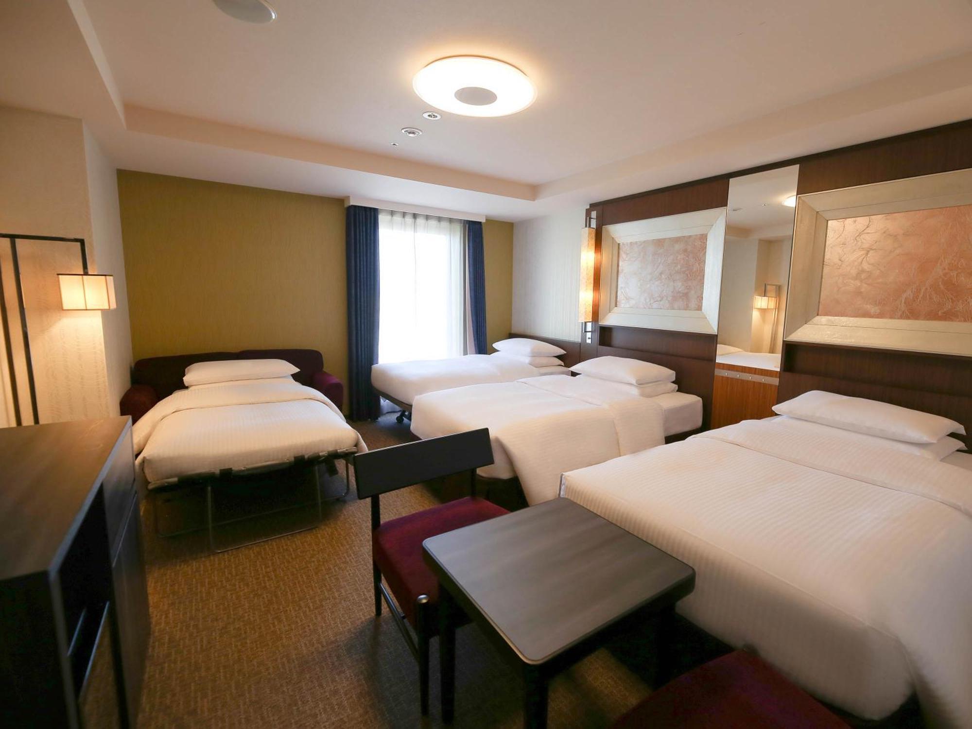 Richmond Premier Schole Hotel 4*