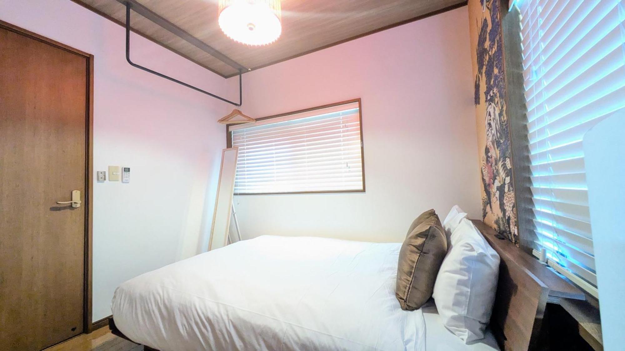 Apartment Aoto Kachofugetsu Tokyo