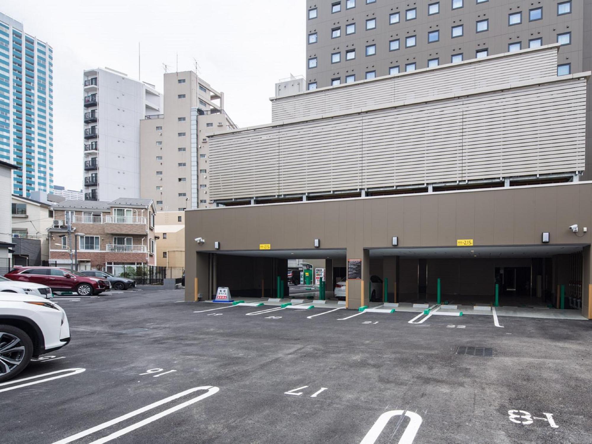 Apa & Nishishinjuku-gochome-eki Tower 3*