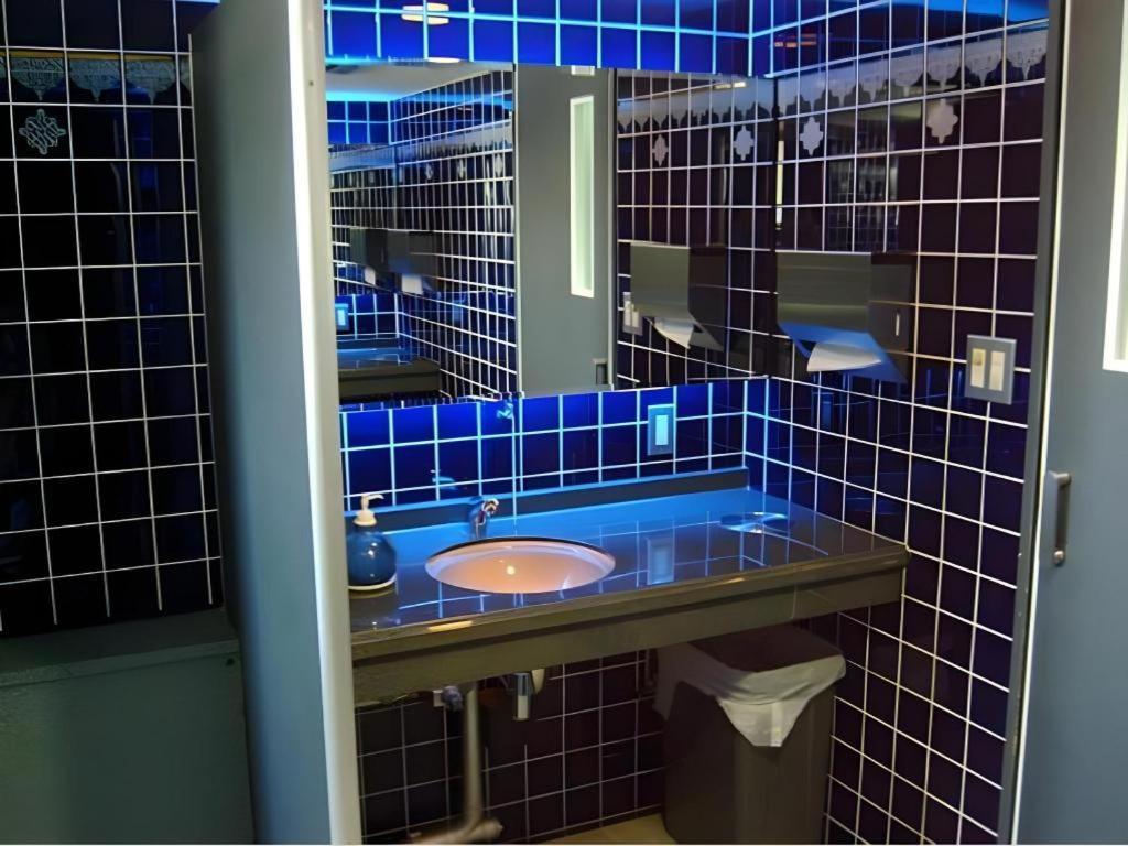 Business Hotel Tokyo