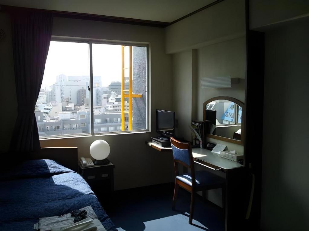 Business * Tokyo