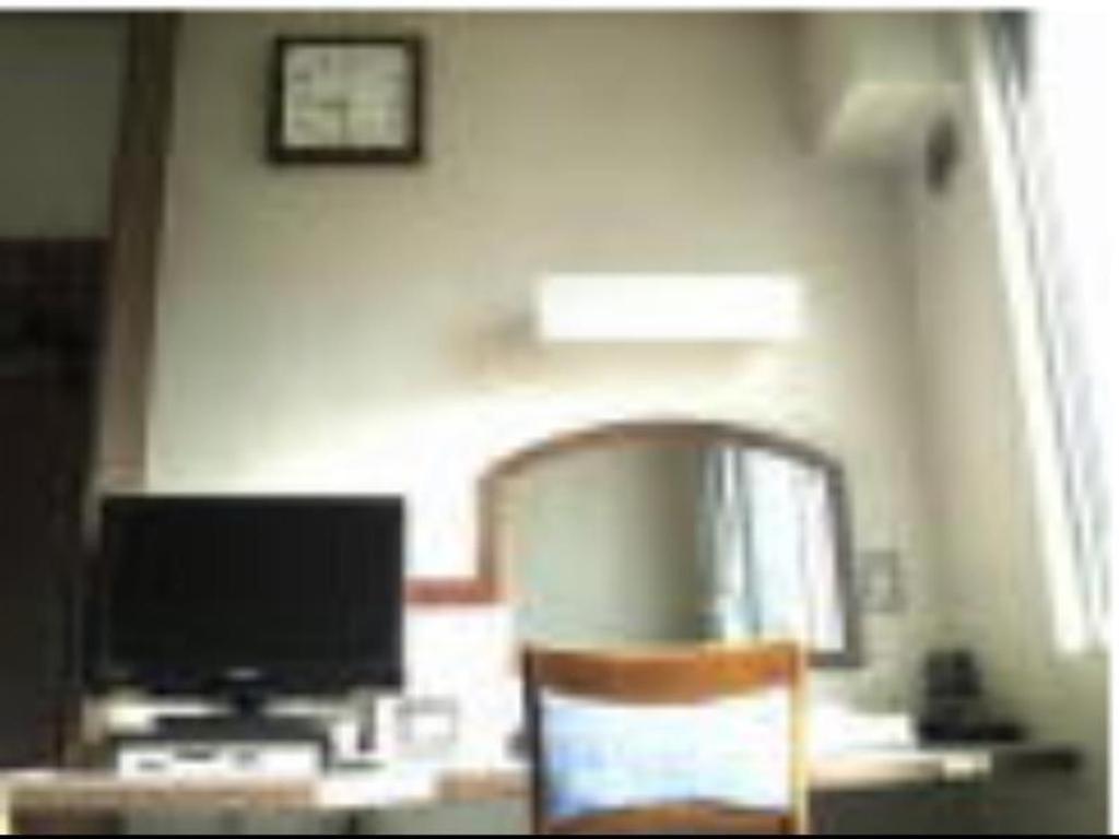 Hotel Business *
