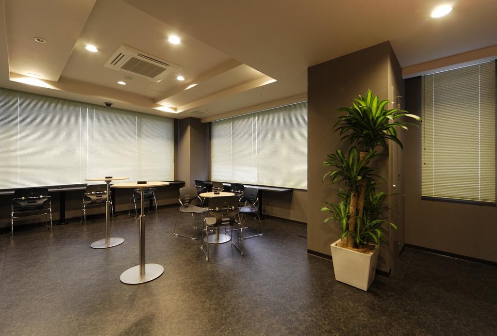 Mystays Shin Urayasu Conference Center Hotel 3*