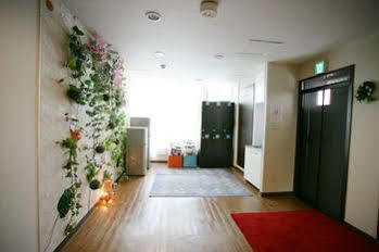 Oyo Hikari House Guest house *