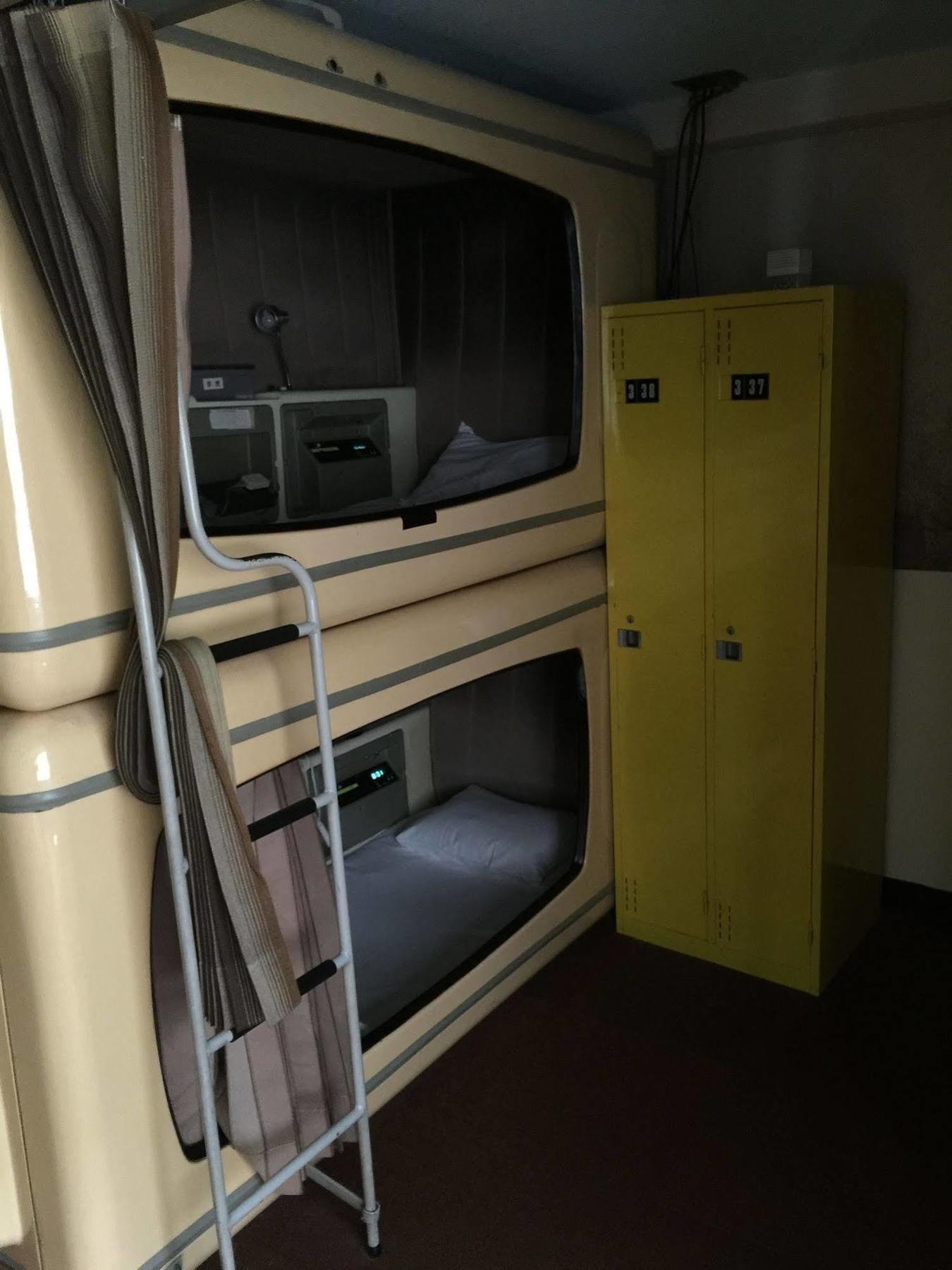 Capsule hotel First Kyobashi