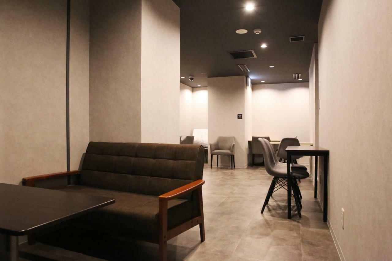 Zen Capsule hotel 2*