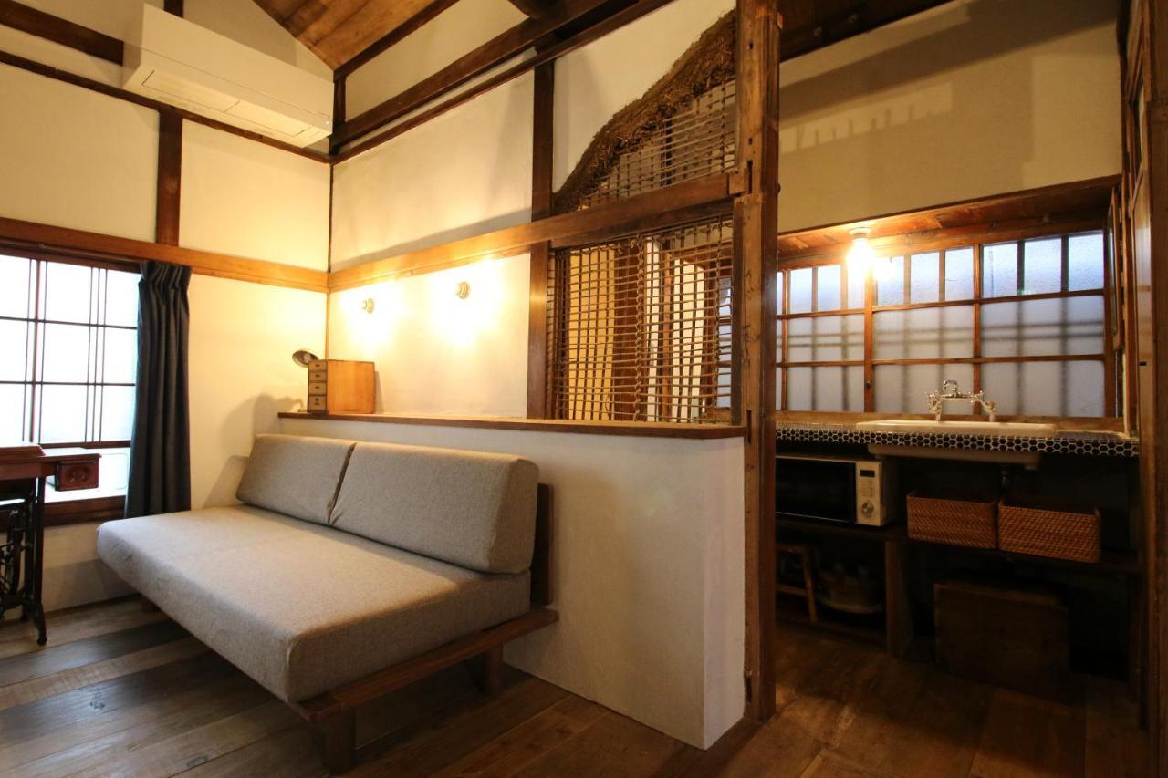 Aparthotel Little House 2*