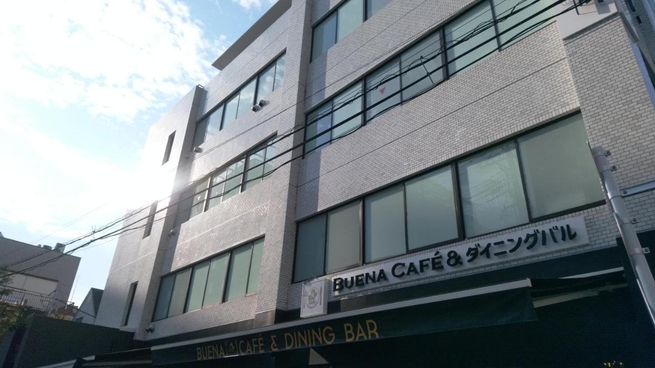 Buena Arte Ryogoku Hostel