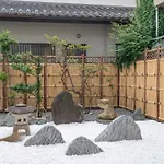 Otsuka House With 2Br Near The Yamanote Line