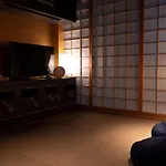 Ele Cabin Shinjuku Kabukicho