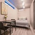 A Chic And Contemporary Trendy Bnb In The Heart Of The City- Y01H