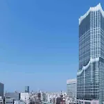 新宿中心地歌舞伎町紧邻伊势丹电器城免费wi-Fi。