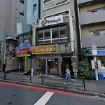 グレイシャス東新宿 東新宿駅徒歩4分 新大久保駅徒歩7分 新宿駅徒歩15分 歌舞伎町すぐ近く 美味しい韓国料理屋多数あります