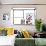 弥生町1丁目202