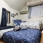 Oak Apartment