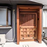 Max 11 People 90M2 Spacious 3 Bedroom House