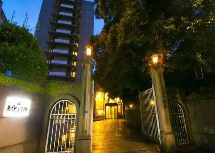 Tokyo Sanuki Club