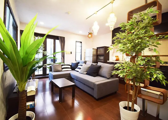 Hachiyama House