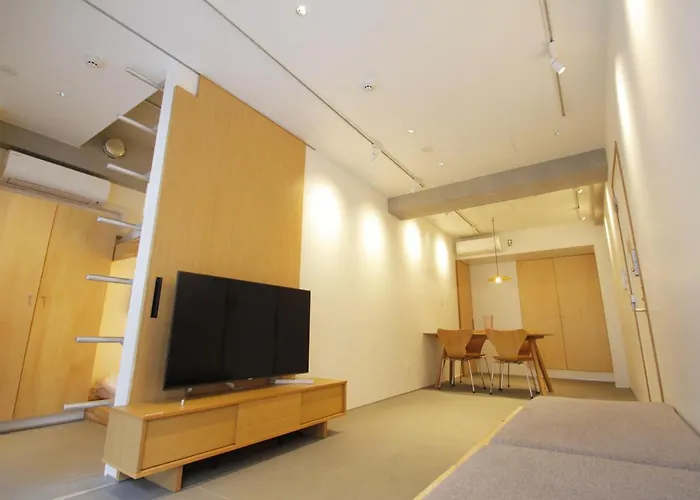 M/W Hotel
