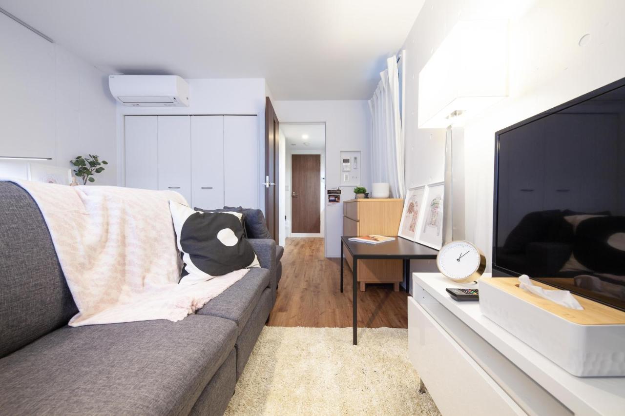Trym Oshiage Apartment