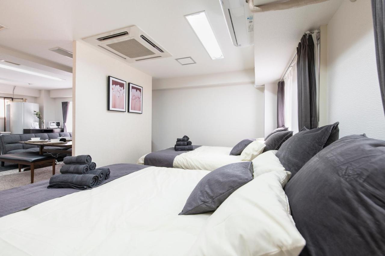 Tsukimura Building Apartment